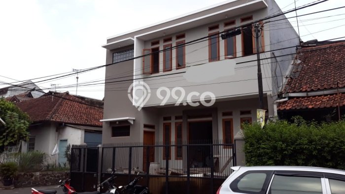 Rumah Bagus Siap Huni Di Regol Luas 300m2 Lokasi Strategis Rumah Bagus Siap Huni Di Regol Luas 300m2 Lokasi Strategis