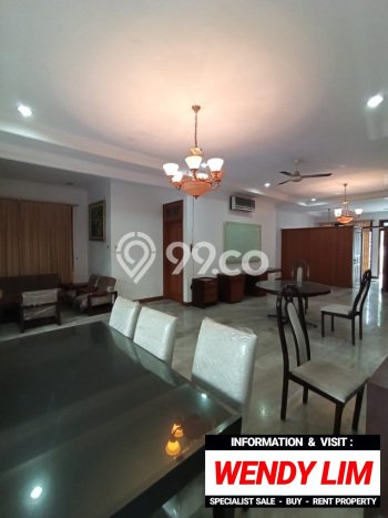 Rumah Mewah Akses Strategis di Jakarta Selatan Rumah Mewah Akses Strategis di Jakarta Selatan