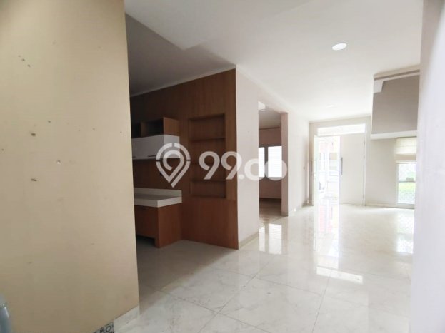 Rumah 3 Kamar Dekat Pusat Perbelanjaan di Harapan Mulya, Bekasi Rumah 3 Kamar Dekat Pusat Perbelanjaan di Harapan Mulya, Bekasi