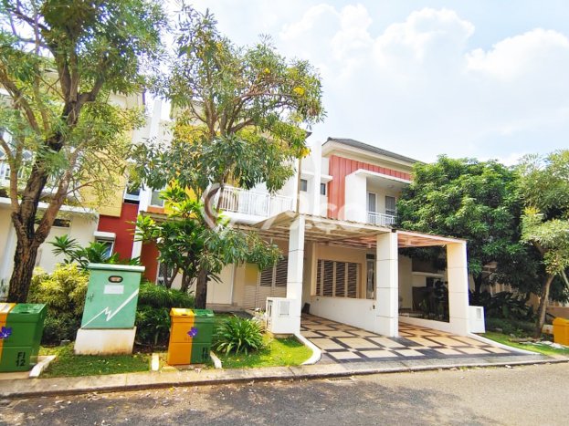Rumah 3 Kamar Dekat Pusat Perbelanjaan di Harapan Mulya, Bekasi Rumah 3 Kamar Dekat Pusat Perbelanjaan di Harapan Mulya, Bekasi