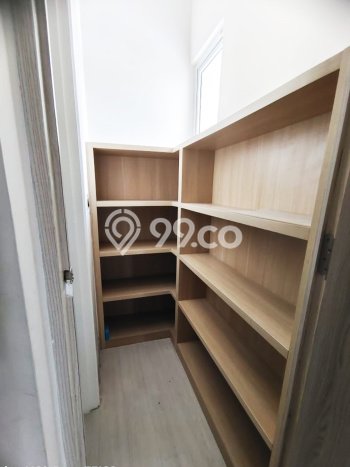 Rumah 3 Kamar Dekat Pusat Perbelanjaan di Harapan Mulya, Bekasi Rumah 3 Kamar Dekat Pusat Perbelanjaan di Harapan Mulya, Bekasi