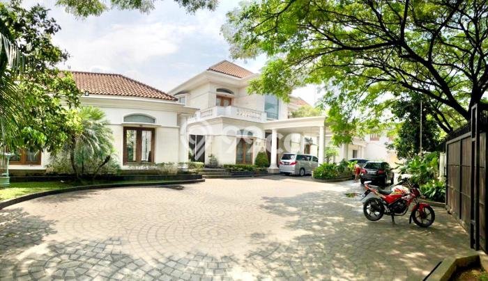 Rumah Luas Tanah 2100m² di Modernland, Tangerang - Akses Mudah Rumah Luas Tanah 2100m² di Modernland, Tangerang - Akses Mudah