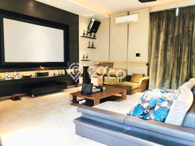 Rumah Luas Tanah 2100m² di Modernland, Tangerang - Akses Mudah Rumah Luas Tanah 2100m² di Modernland, Tangerang - Akses Mudah