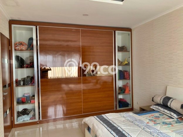 Jual Rumah 4 KT di Bintaro, Tangerang Selatan - LT 180m² Jual Rumah 4 KT di Bintaro, Tangerang Selatan - LT 180m²
