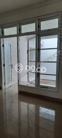 Jual Rumah Eksklusif 3 KT di Kota Wisata, Bogor Jual Rumah Eksklusif 3 KT di Kota Wisata, Bogor