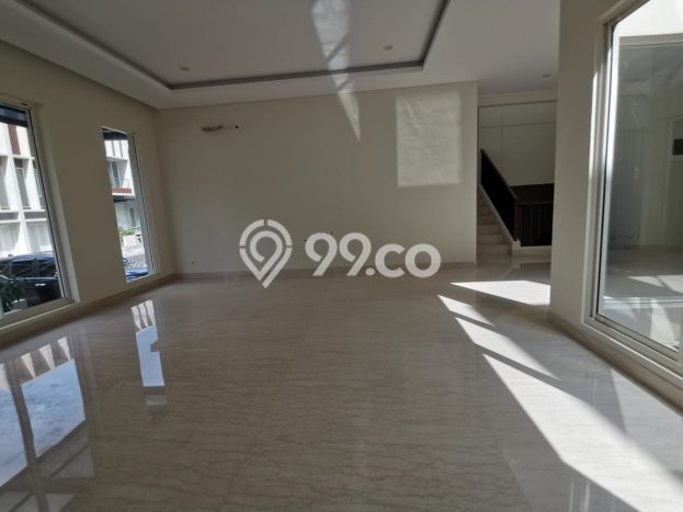 GOOD DEAL! Rumah Premium di Gading Serpong, Luas 204m² LB 263m² GOOD DEAL! Rumah Premium di Gading Serpong, Luas 204m² LB 263m²