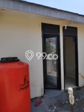 Jual Rumah Bagus Siap Huni LB 80m2 di Banyumanik, Semarang Jual Rumah Bagus Siap Huni LB 80m2 di Banyumanik, Semarang