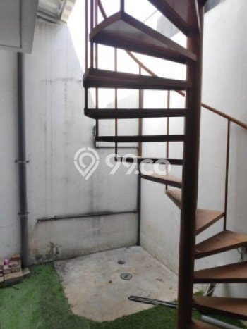 Jual Rumah Bagus Siap Huni LB 80m2 di Banyumanik, Semarang Jual Rumah Bagus Siap Huni LB 80m2 di Banyumanik, Semarang