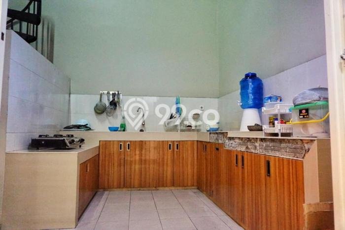 For Sale! Luxury House LT 200m2 Desain Modern di Pantai Indah Kapuk For Sale! Luxury House LT 200m2 Desain Modern di Pantai Indah Kapuk