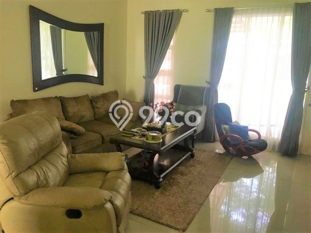 Hunian Impian dengan 3 Kamar Tidur di Kawasan Elite BSD, Tangerang Hunian Impian dengan 3 Kamar Tidur di Kawasan Elite BSD, Tangerang