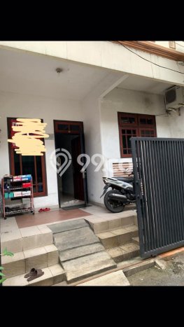 Rumah Luas Asri 3 KT Siap Pakai di Grogol Jakarta Barat Rumah Luas Asri 3 KT Siap Pakai di Grogol Jakarta Barat