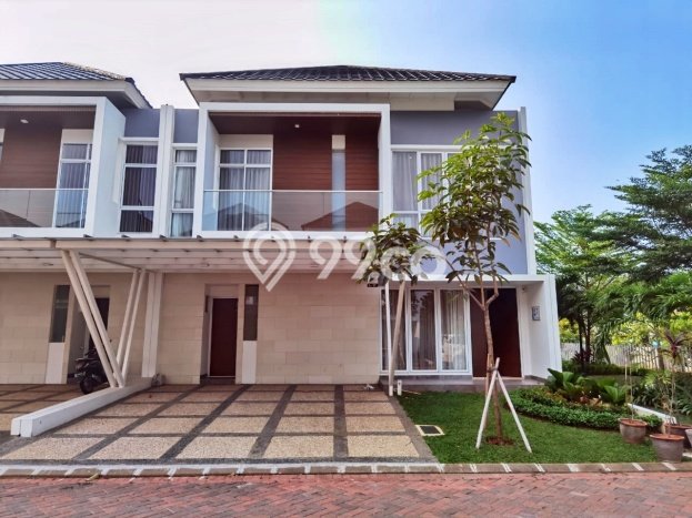 HARGA SPECIAL! Rumah Strategis di Cipondoh, LT 216m² Bangunan 211m² HARGA SPECIAL! Rumah Strategis di Cipondoh, LT 216m² Bangunan 211m²