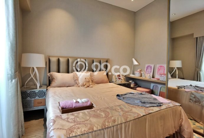 HARGA SPECIAL! Rumah Strategis di Cipondoh, LT 216m² Bangunan 211m² HARGA SPECIAL! Rumah Strategis di Cipondoh, LT 216m² Bangunan 211m²