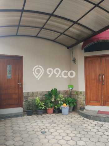 Hunian Nyaman Asri 4 KT Siap Pakai di Cinere Jakarta Selatan Hunian Nyaman Asri 4 KT Siap Pakai di Cinere Jakarta Selatan