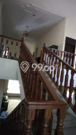 Rumah Luxury Modern Tanpa Renovasi di Sukomanunggal Surabaya Rumah Luxury Modern Tanpa Renovasi di Sukomanunggal Surabaya