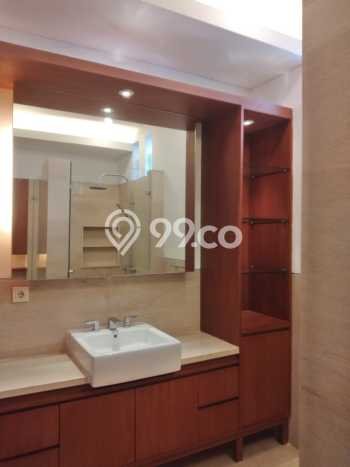 Hunian Bagus Disewakan di Kemang, Jakarta Selatan LT 502m2, LB 632m2 Hunian Bagus Disewakan di Kemang, Jakarta Selatan LT 502m2, LB 632m2