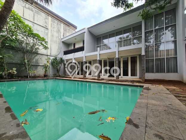 Rumah Elit Modern Siap Huni di Ampera Jakarta Selatan Rumah Elit Modern Siap Huni di Ampera Jakarta Selatan