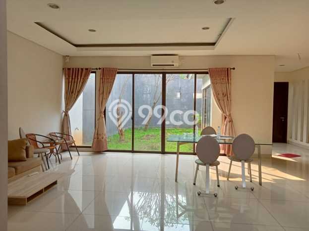 Jual Rumah Luas Elegan Dengan View Cantik di BSD Green Wich, Tangerang Jual Rumah Luas Elegan Dengan View Cantik di BSD Green Wich, Tangerang