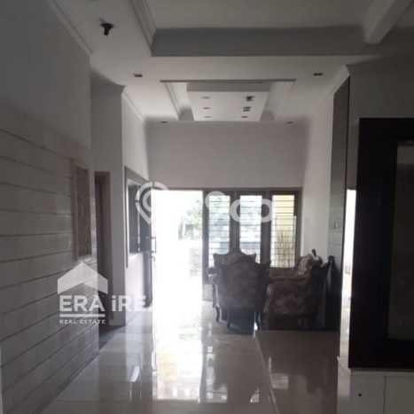Hunian Cantik Modern Lb 200m2 di Semarang Barat, Semarang Hunian Cantik Modern Lb 200m2 di Semarang Barat, Semarang