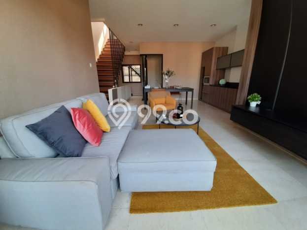 Rumah 4 KT 5 KM di Lokasi Strategis Cilandak, Jakarta Selatan Rumah 4 KT 5 KM di Lokasi Strategis Cilandak, Jakarta Selatan