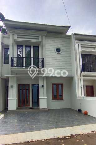 INVESTASI CERDAS! Rumah Exclusive Lebak Bulus, Jakarta Selatan, Luas Tanah 116m² Luas Bangunan 150m² INVESTASI CERDAS! Rumah Exclusive Lebak Bulus, Jakarta Selatan, Luas Tanah 116m² Luas Bangunan 150m²