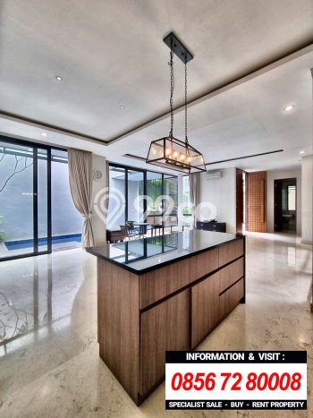 Siap Huni Rumah Mewah 5 Kamar di Cilandak Dekat ke Mana Saja Siap Huni Rumah Mewah 5 Kamar di Cilandak Dekat ke Mana Saja