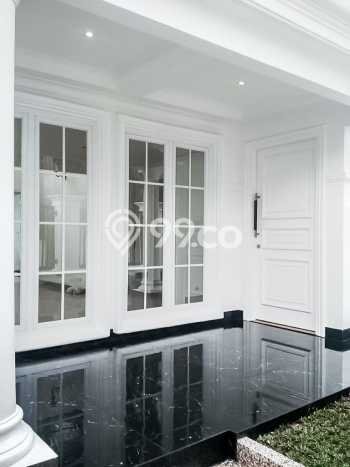Rumah Nyaman 4 KT Luas Tanah 267m² di Bintaro, Tangerang Selatan Rumah Nyaman 4 KT Luas Tanah 267m² di Bintaro, Tangerang Selatan