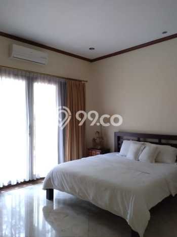 Disewakan Cepat Rumah Kondisi Baik di Area Kebayoran Baru, Jakarta Selatan Disewakan Cepat Rumah Kondisi Baik di Area Kebayoran Baru, Jakarta Selatan