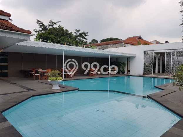 Dijual Rumah Mewah Megah Dengan View Cantik di Dago, Bandung Dijual Rumah Mewah Megah Dengan View Cantik di Dago, Bandung