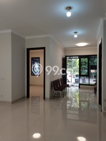 Jual Rumah Luas Megah Dengan View Cantik di BSD Foresta, Tangerang Jual Rumah Luas Megah Dengan View Cantik di BSD Foresta, Tangerang