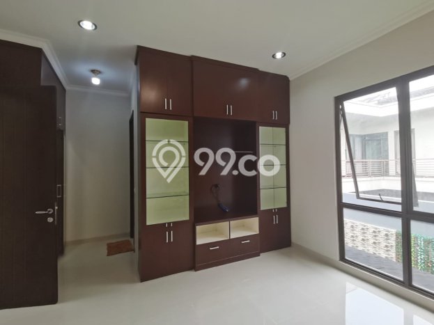Jual Rumah Luas Megah Dengan View Cantik di BSD Foresta, Tangerang Jual Rumah Luas Megah Dengan View Cantik di BSD Foresta, Tangerang