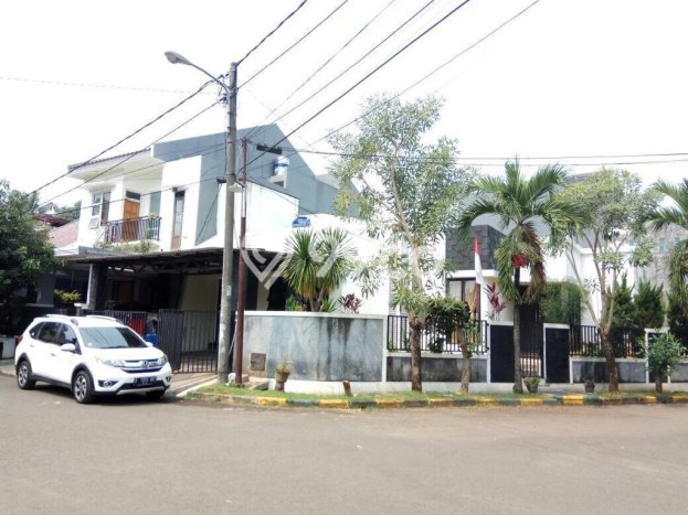 Rumah Minimalis Posisi Hoek Kawasan Villa Melati Mas BSD (HARGA NEGO) Rumah Minimalis Posisi Hoek Kawasan Villa Melati Mas BSD (HARGA NEGO)
