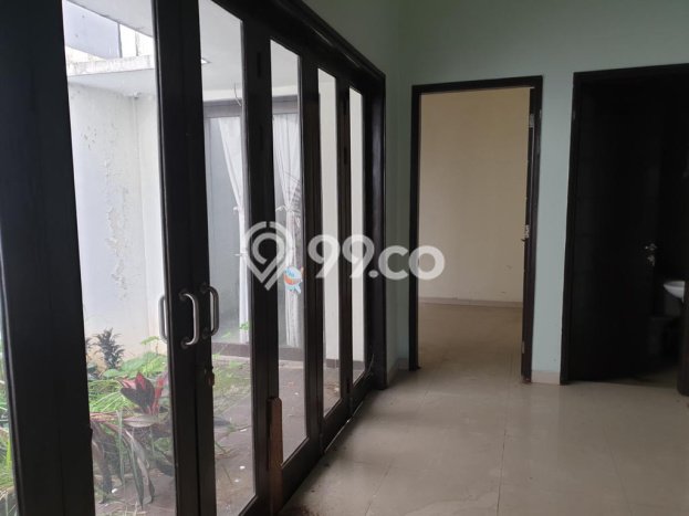 Rumah Minimalis Posisi Hoek Kawasan Villa Melati Mas BSD (HARGA NEGO) Rumah Minimalis Posisi Hoek Kawasan Villa Melati Mas BSD (HARGA NEGO)