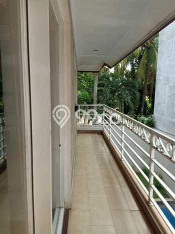 Rumah di Cilandak, Jakarta Selatan, Luas 375m² Bangunan 314m² Rumah di Cilandak, Jakarta Selatan, Luas 375m² Bangunan 314m²