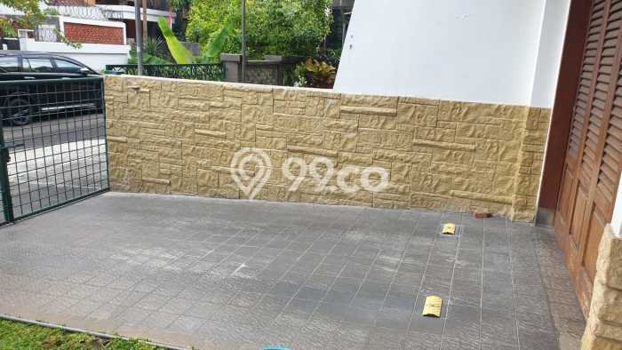 Rumah EXCLUSIVE area Lebak Bulus, Jakarta Selatan, Luas 234m² LB 300m² KESEMPATAN TERBATAS! Rumah EXCLUSIVE area Lebak Bulus, Jakarta Selatan, Luas 234m² LB 300m² KESEMPATAN TERBATAS!