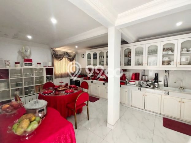 For Sale Rumah Mewah Exclusive di Cinere, Depok For Sale Rumah Mewah Exclusive di Cinere, Depok