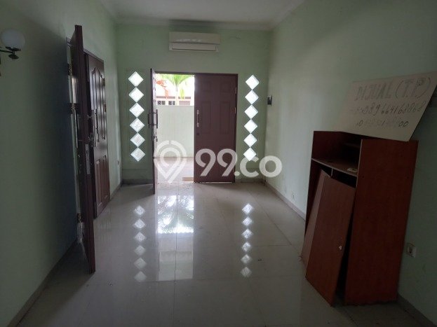 LISTING BARU! Rumah Premium di , LT 135m2m² Bangunan 100m2m² LISTING BARU! Rumah Premium di , LT 135m2m² Bangunan 100m2m²