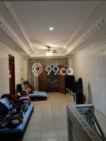 Rumah Modern 4 KT di Tangerang Kota Tangerang Semi Furnished Rumah Modern 4 KT di Tangerang Kota Tangerang Semi Furnished