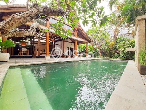 Hunian Super Mewah dengan Akses Paling Strategis di canggu, Badung Hunian Super Mewah dengan Akses Paling Strategis di canggu, Badung