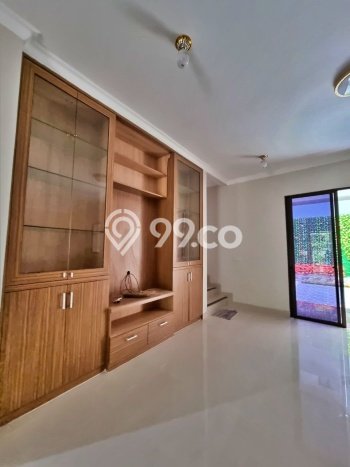 Rumah PREMIUM! area BSD Foresta, Tangerang, LT 180m² LB 280m², HARGA SPESIAL Rumah PREMIUM! area BSD Foresta, Tangerang, LT 180m² LB 280m², HARGA SPESIAL