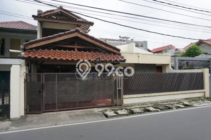 Siap Huni Rumah Mewah 4 Kamar di Kebayoran Lama Dekat ke Mana Pun Siap Huni Rumah Mewah 4 Kamar di Kebayoran Lama Dekat ke Mana Pun