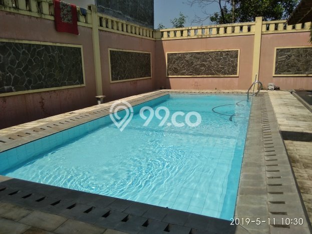 Rumah Elit Modern Tanpa Renovasi di Maguwoharjo Yogyakarta Rumah Elit Modern Tanpa Renovasi di Maguwoharjo Yogyakarta