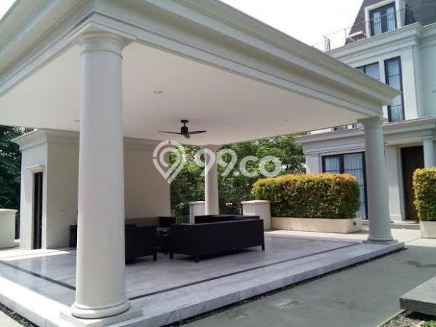 Rumah Elit Modern Tanpa Renovasi di Kemang Jakarta Selatan Rumah Elit Modern Tanpa Renovasi di Kemang Jakarta Selatan