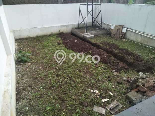 Dijual Cepat Rumah Favorit Siap Huni LB 210m2 di Antapani, Bandung Dijual Cepat Rumah Favorit Siap Huni LB 210m2 di Antapani, Bandung