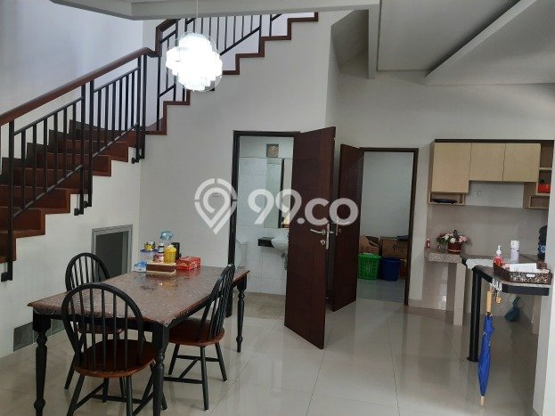 Jual Segera Rumah 4 KT 3 KM di Citraland, Surabaya Jual Segera Rumah 4 KT 3 KM di Citraland, Surabaya