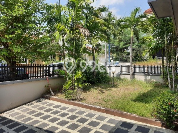 Jual Segera Rumah 4 KT 3 KM di Citraland, Surabaya Jual Segera Rumah 4 KT 3 KM di Citraland, Surabaya