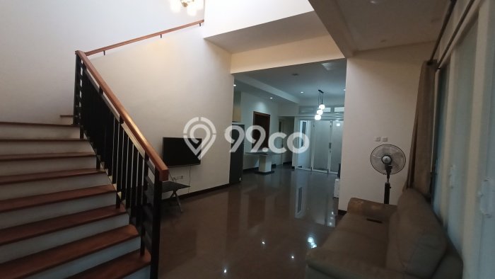 Hunian Idaman dengan Luas Tanah 198m2m² di Lingkungan Asri Waru, Sidoarjo Hunian Idaman dengan Luas Tanah 198m2m² di Lingkungan Asri Waru, Sidoarjo