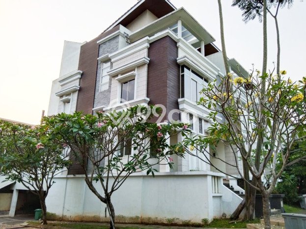 Rumah Luxury Modern Siap Huni di Gading Serpong Tangerang Rumah Luxury Modern Siap Huni di Gading Serpong Tangerang