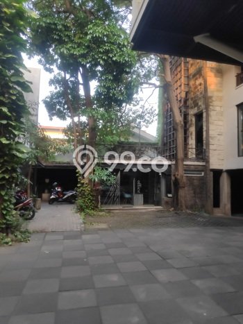 Jual Rumah Luas Elegan Dengan View Eksklusif di Nginden, Surabaya Jual Rumah Luas Elegan Dengan View Eksklusif di Nginden, Surabaya