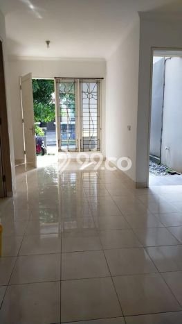 Dijual Cepat Rumah Favorit Siap Huni LB 150m2 di Ciputat, Tangerang Selatan Dijual Cepat Rumah Favorit Siap Huni LB 150m2 di Ciputat, Tangerang Selatan